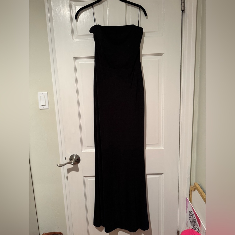 Black strapless dress